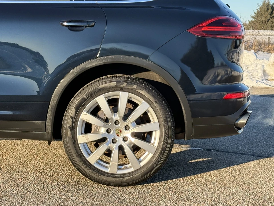 2015 Porsche 958 Cayenne Diesel - Image 17 of 31