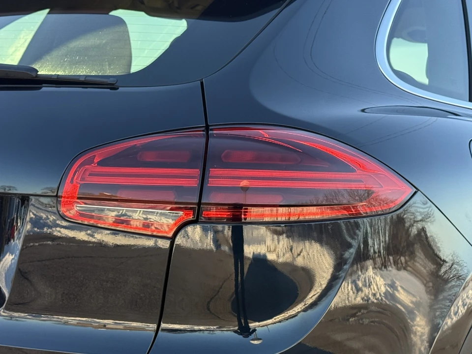 2015 Porsche 958 Cayenne Diesel - Image 25 of 31