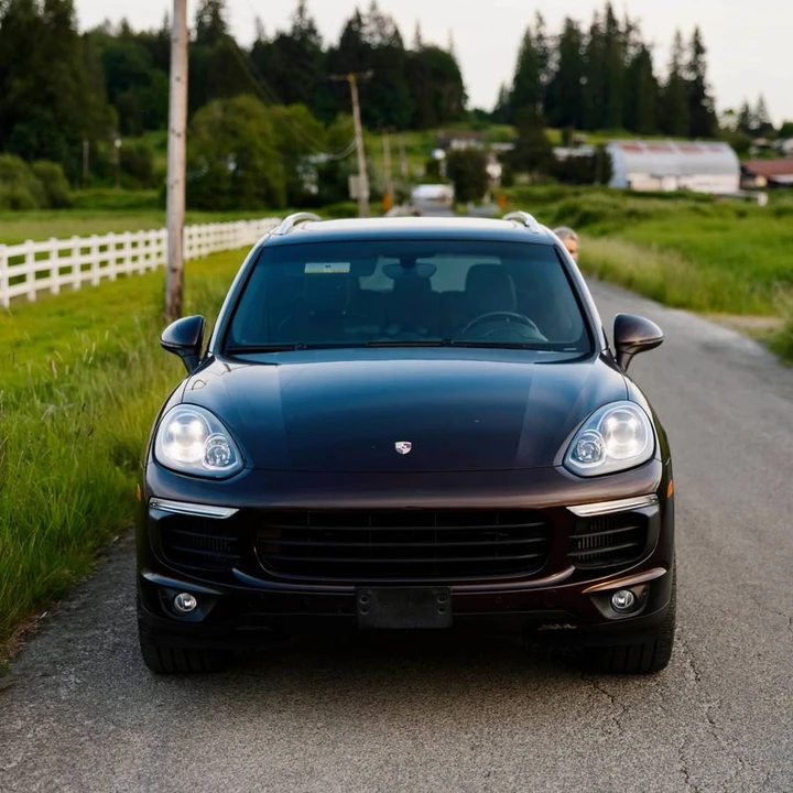 2015 Porsche 958 Cayenne Diesel - Image 2 of 11