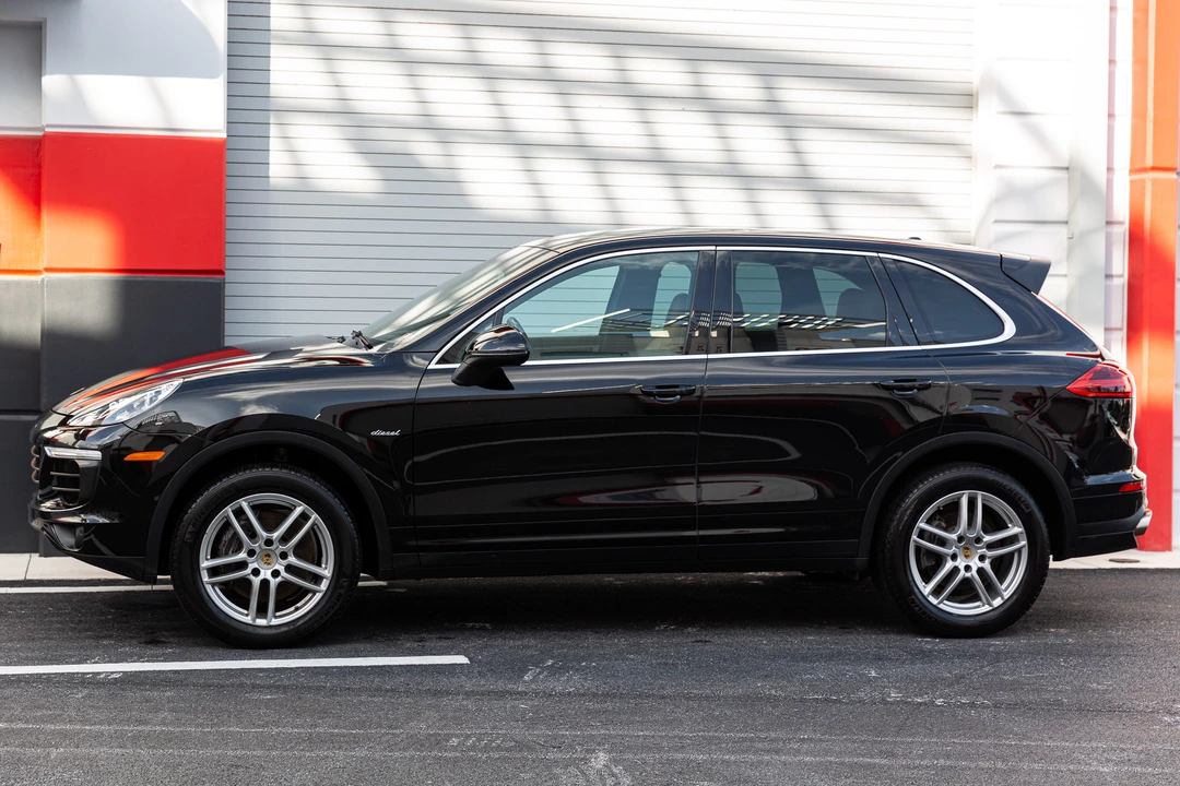 2015 Porsche 958 Cayenne Diesel - Image 8 of 31