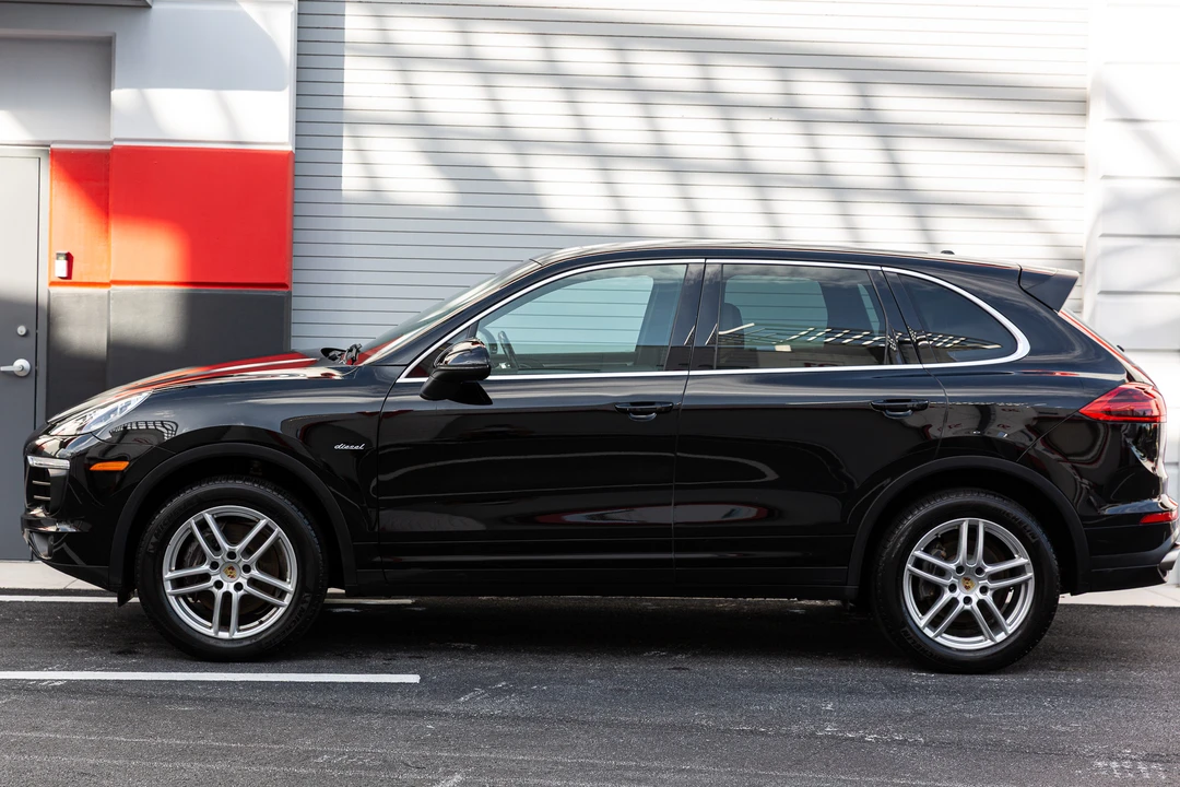 2015 Porsche 958 Cayenne Diesel - Image 9 of 31