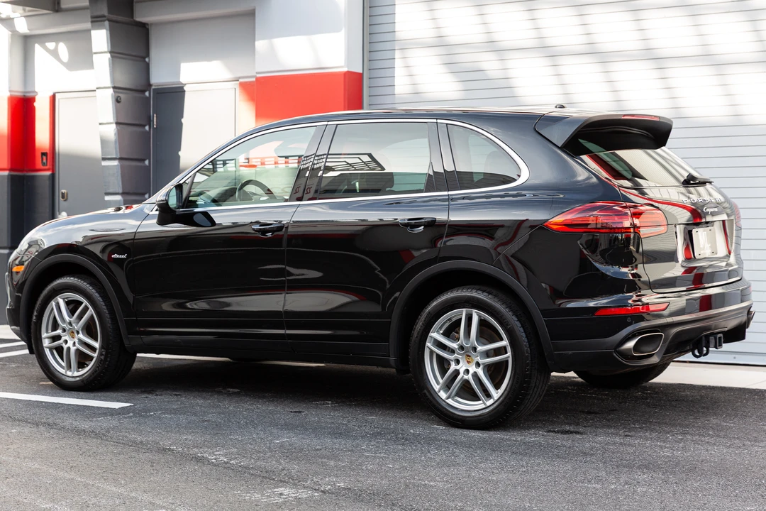 2015 Porsche 958 Cayenne Diesel - Image 12 of 31