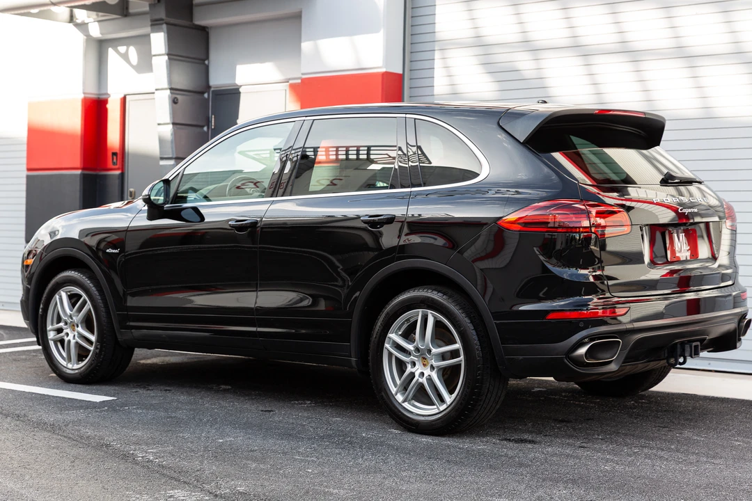 2015 Porsche 958 Cayenne Diesel - Image 13 of 31