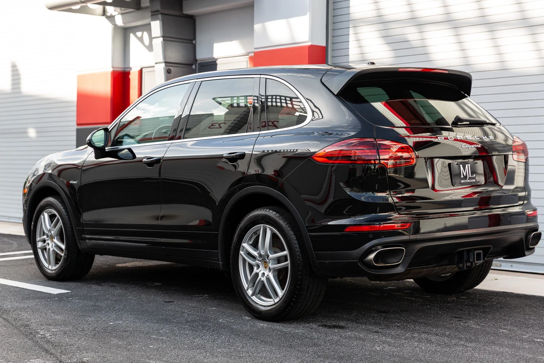 2015 Porsche 958 Cayenne Diesel - Image 14 of 31