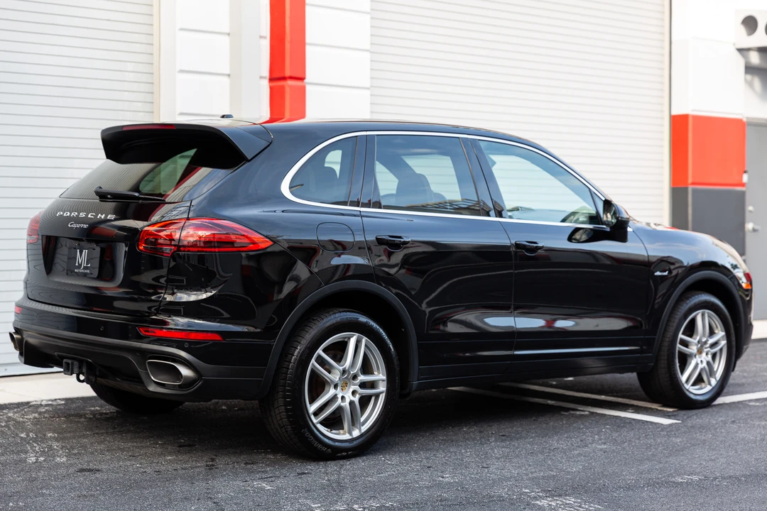 2015 Porsche 958 Cayenne Diesel - Image 23 of 31