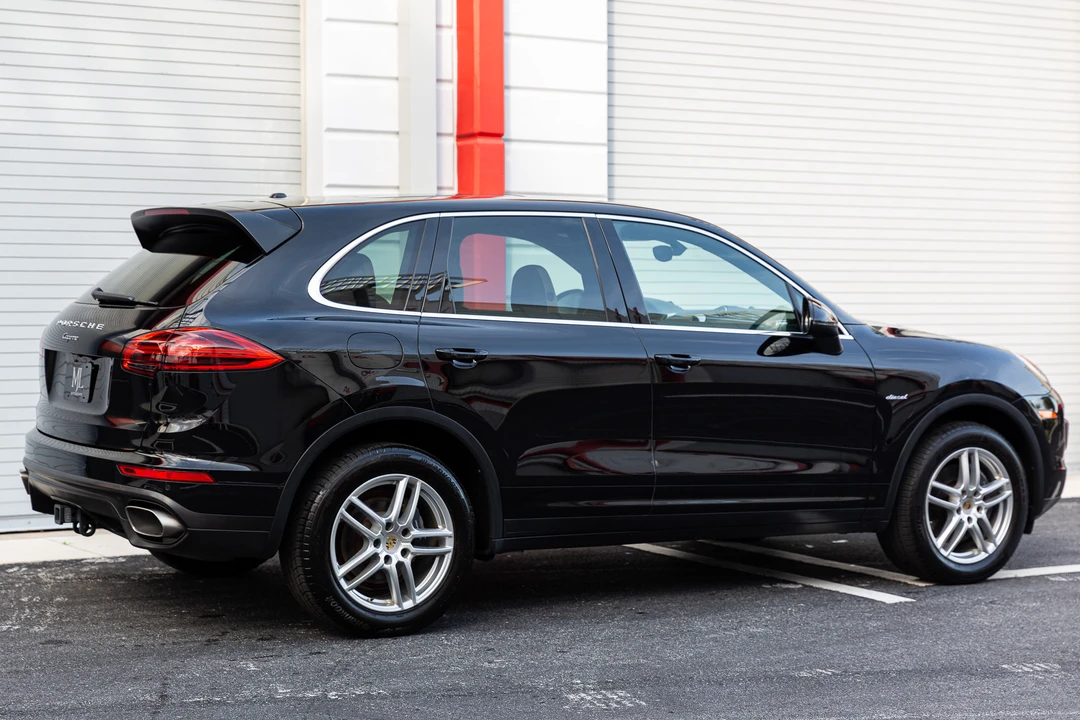 2015 Porsche 958 Cayenne Diesel - Image 24 of 31