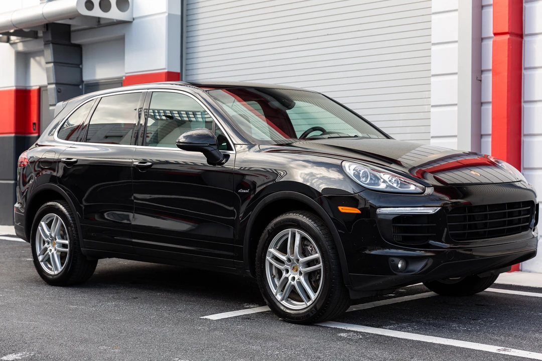 2015 Porsche 958 Cayenne Diesel - Image 29 of 31