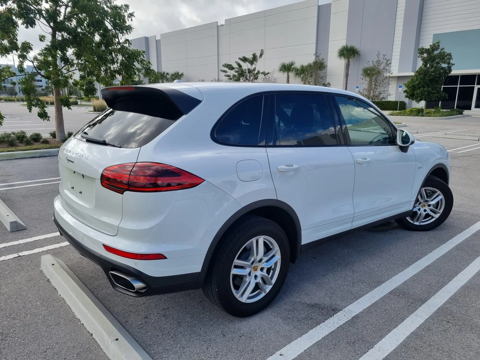 2015 Porsche 958 Cayenne Diesel - Image 6 of 31