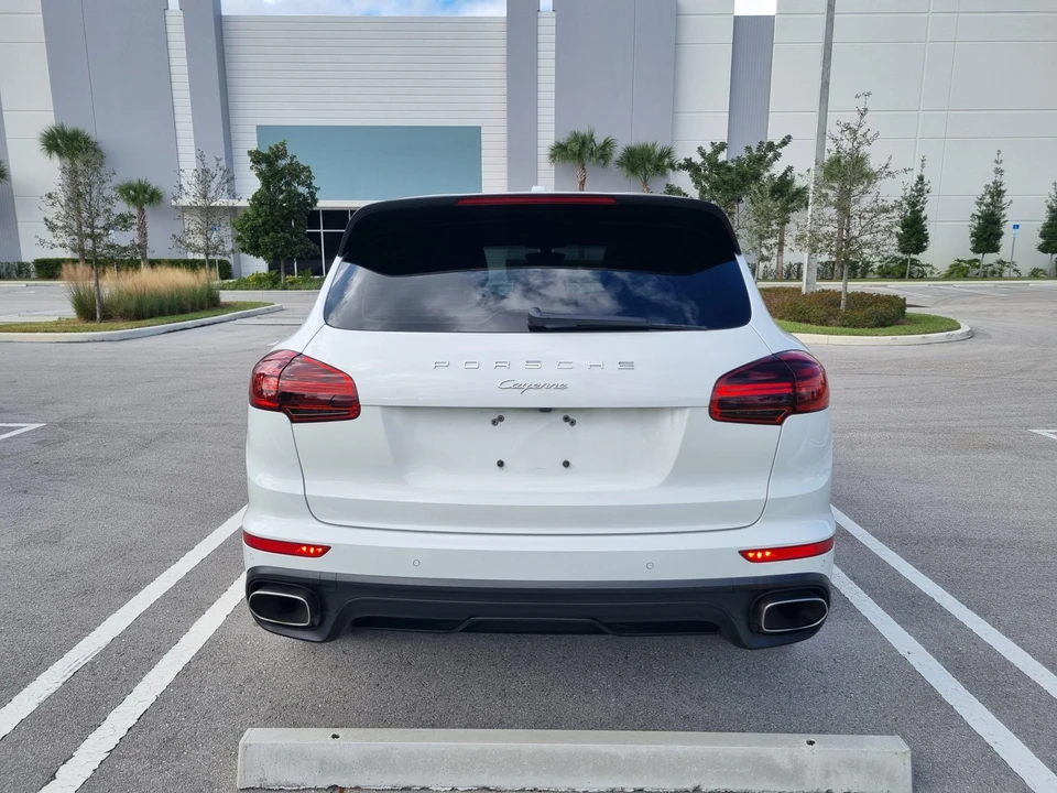 2015 Porsche 958 Cayenne Diesel - Image 7 of 31
