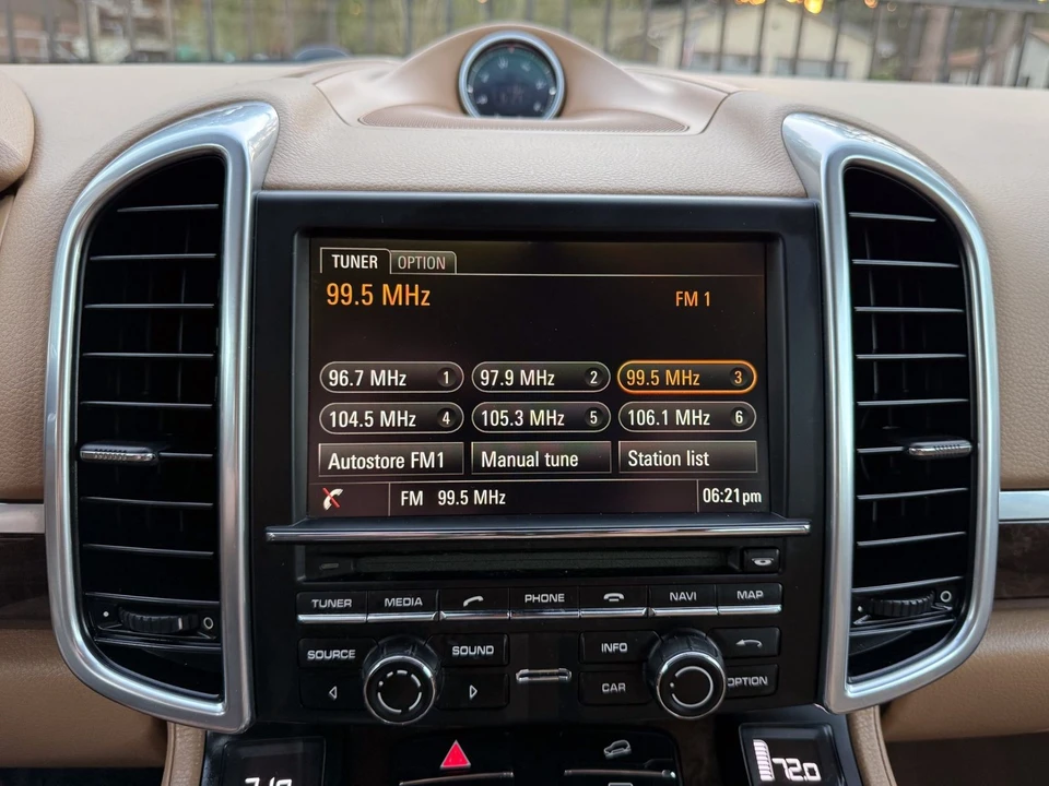 2015 Porsche 958 Cayenne Diesel - Image 10 of 12