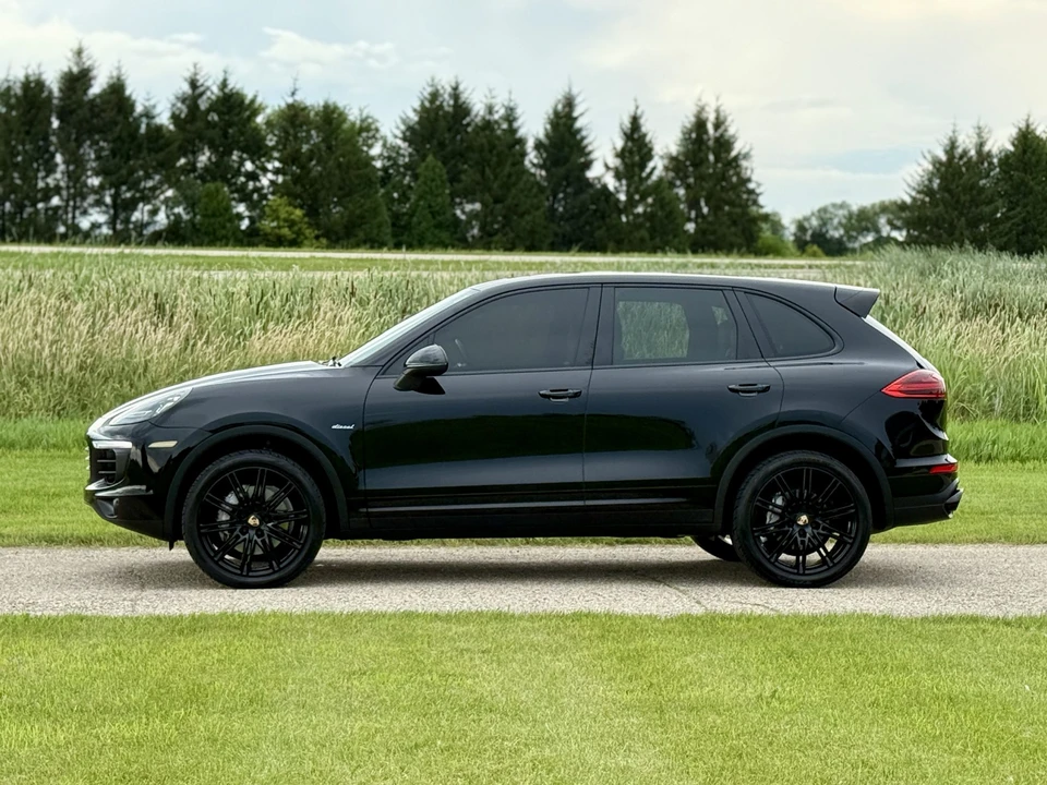 2015 Porsche 958 Cayenne Diesel - Image 13 of 31