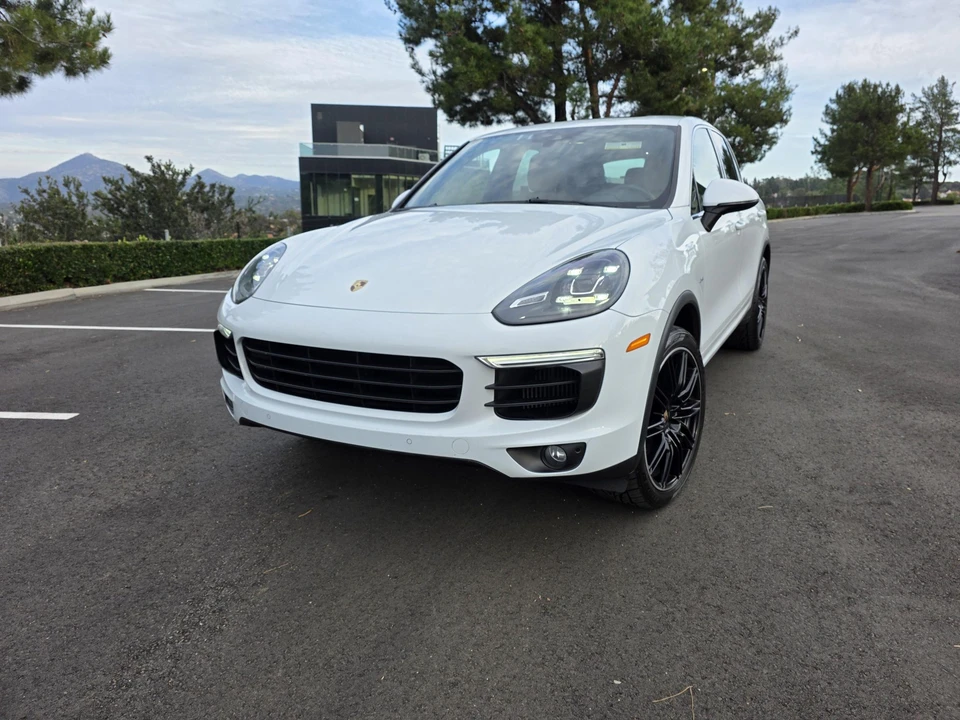 2015 Porsche 958 Cayenne Diesel - Image 5 of 31