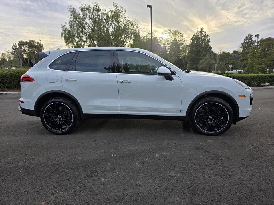 2015 Porsche 958 Cayenne Diesel - Image 9 of 31