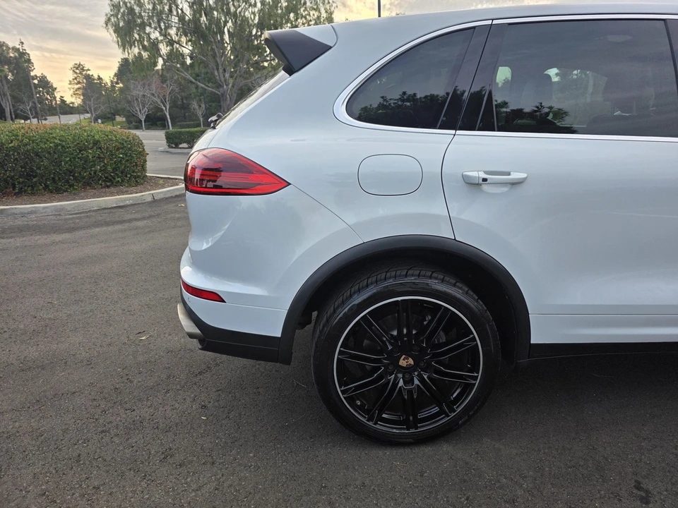 2015 Porsche 958 Cayenne Diesel - Image 27 of 31