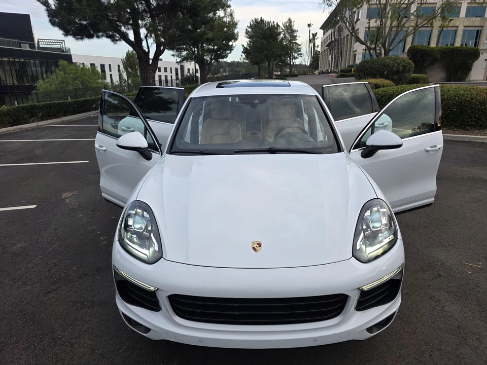 2015 Porsche 958 Cayenne Diesel - Image 17 of 31