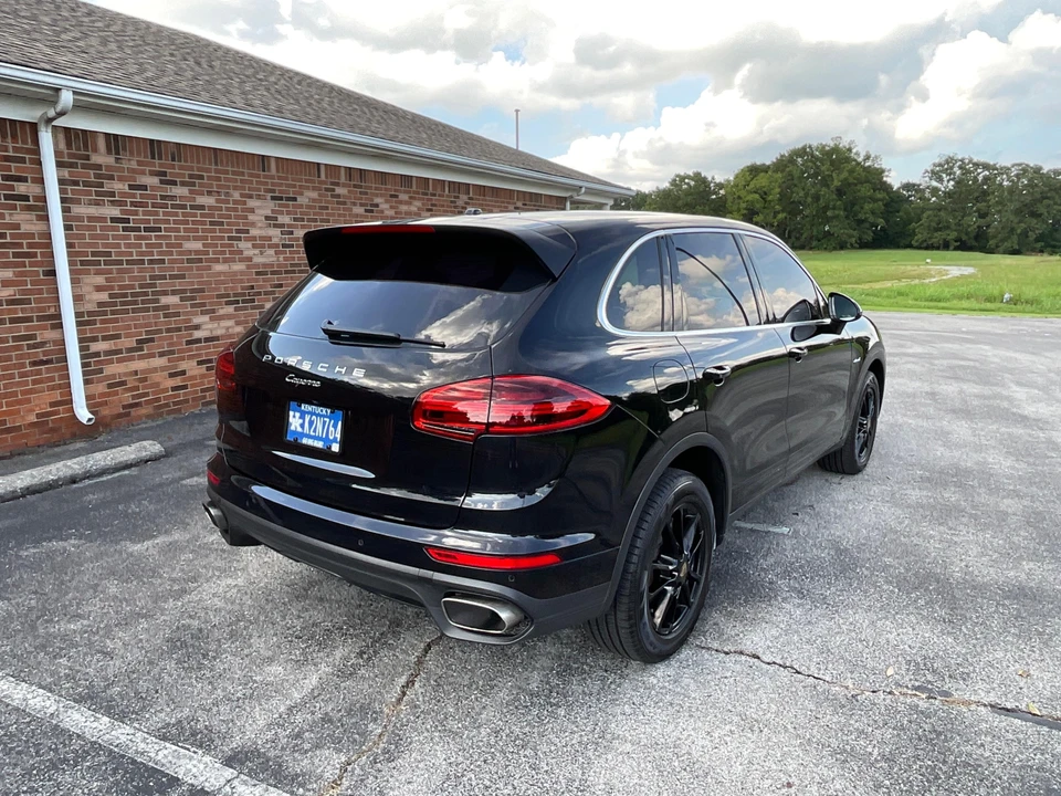 2015 Porsche 958 Cayenne Diesel - Image 13 of 31