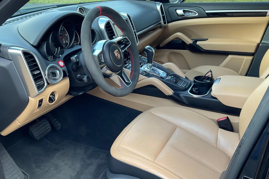 2015 Porsche 958 Cayenne Diesel - Image 24 of 31
