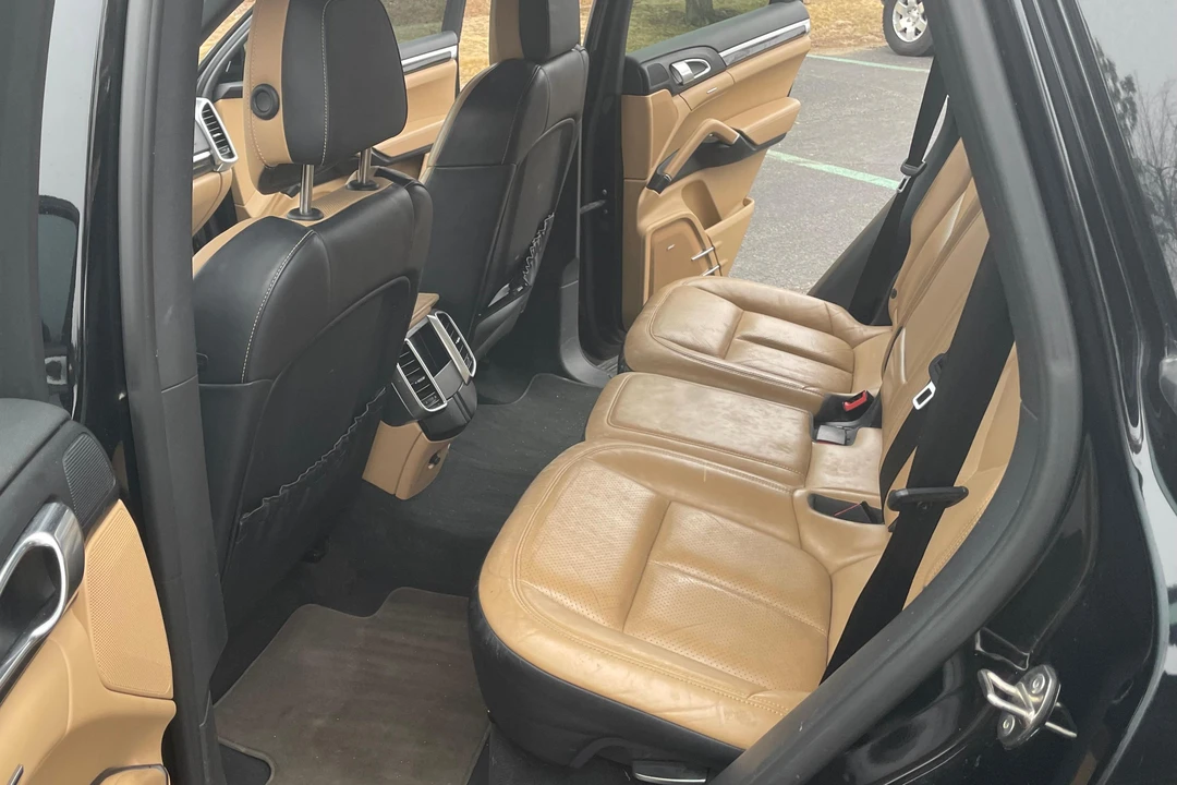 2015 Porsche 958 Cayenne Diesel - Image 31 of 31