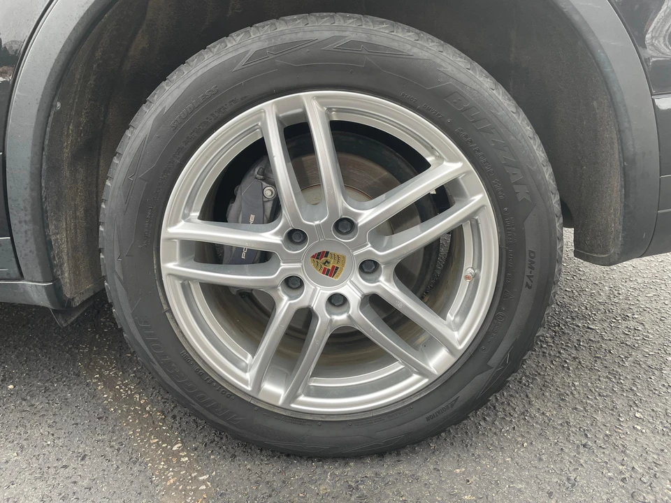 2015 Porsche 958 Cayenne Diesel - Image 26 of 31