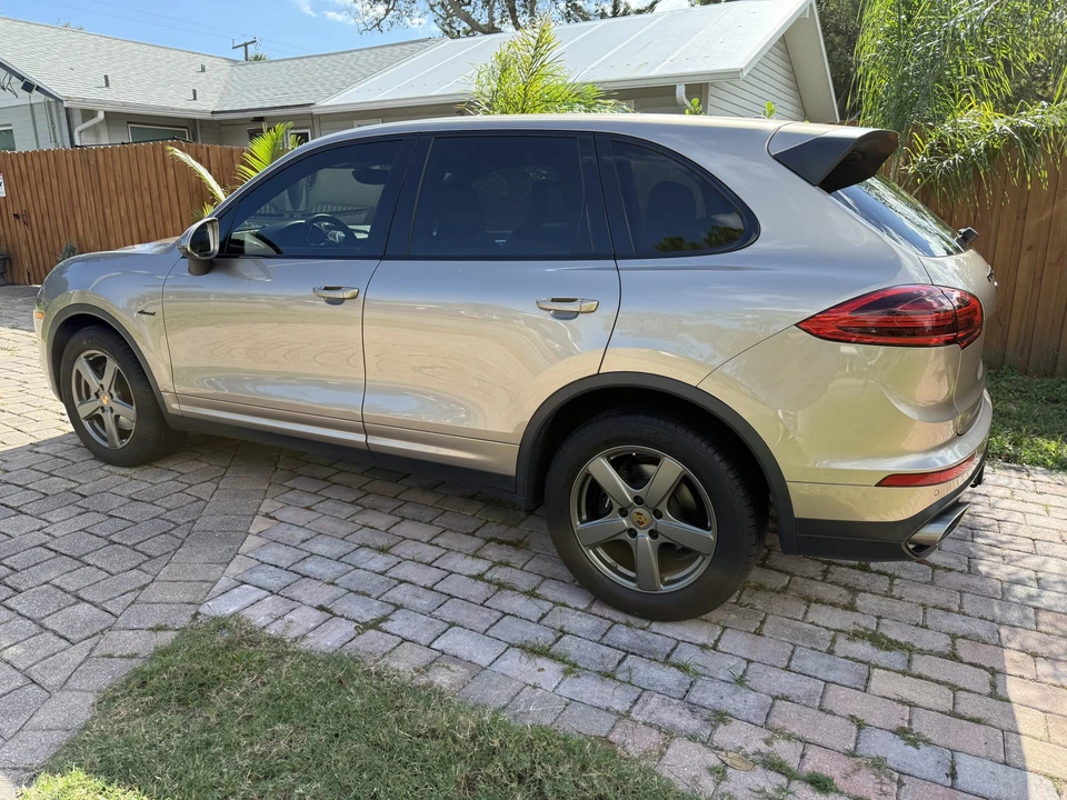 2015 Porsche 958 Cayenne Diesel - Image 11 of 31