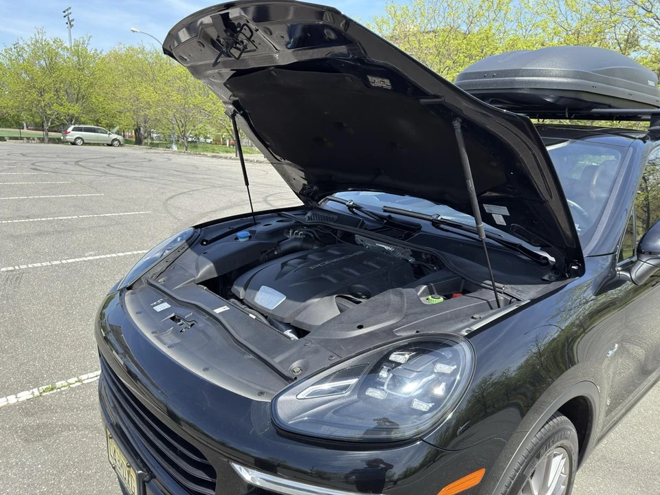 2015 Porsche 958 Cayenne Diesel - Image 24 of 31