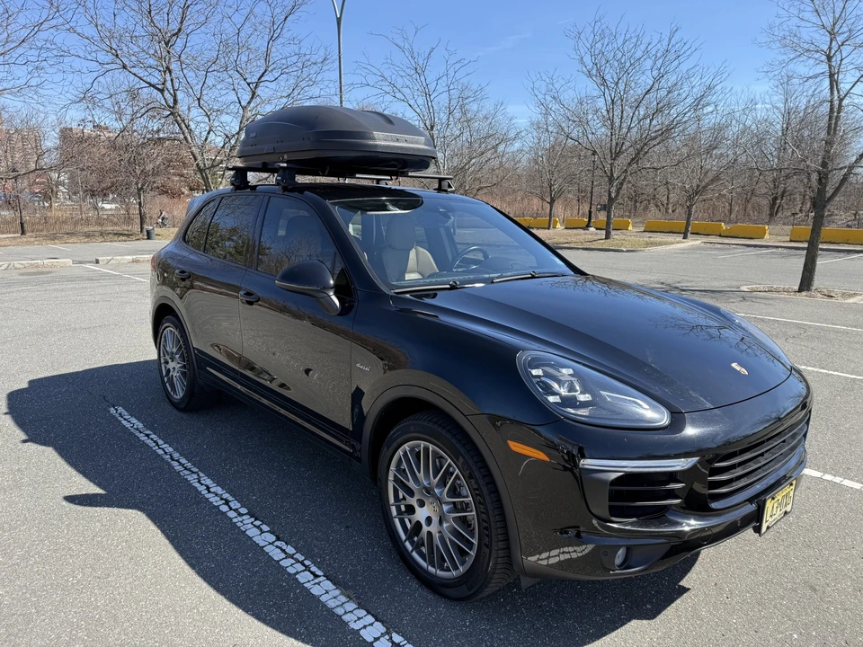 2015 Porsche 958 Cayenne Diesel - Image 2 of 31