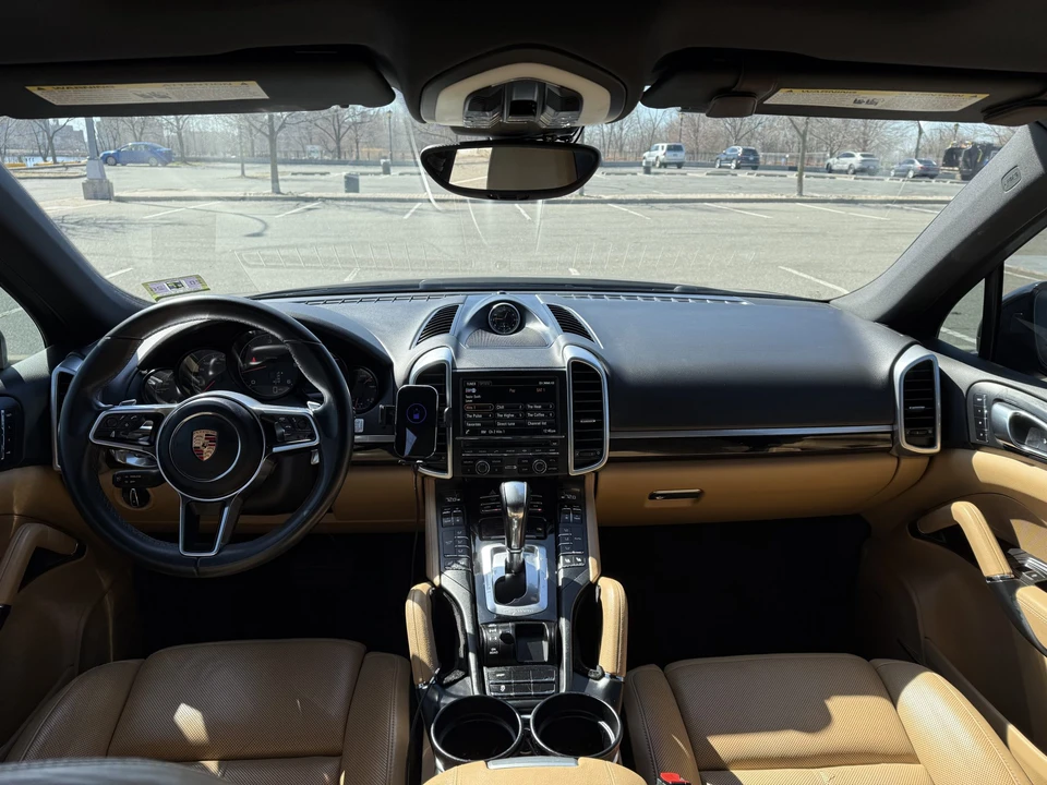 2015 Porsche 958 Cayenne Diesel - Image 14 of 31
