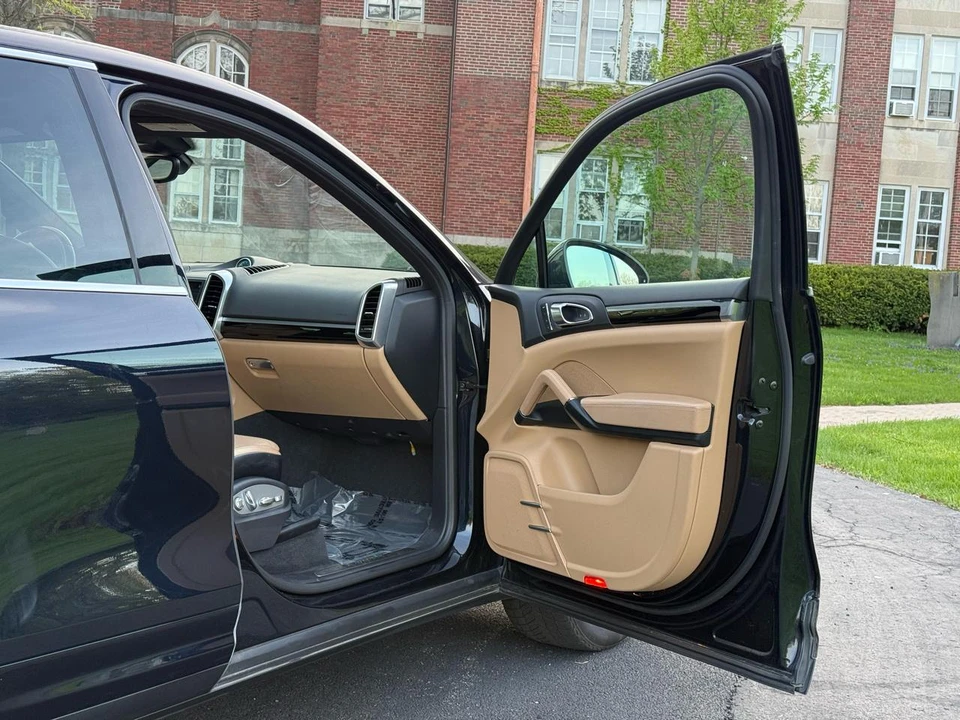2015 Porsche 958 Cayenne Diesel - Image 4 of 22