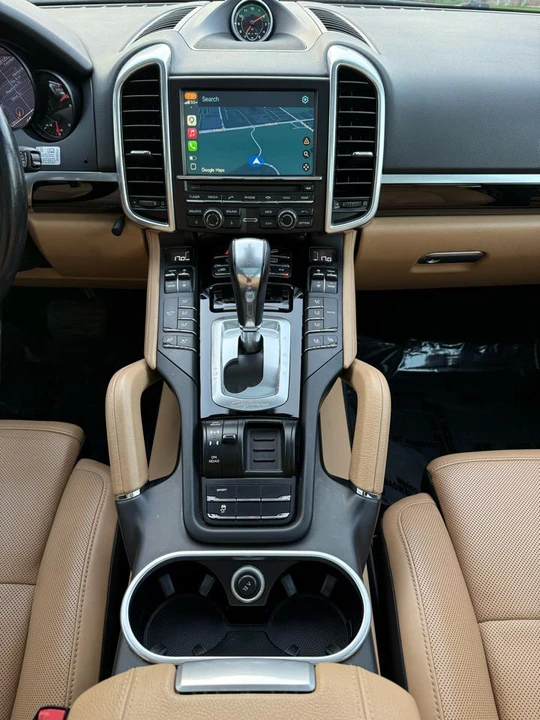 2015 Porsche 958 Cayenne Diesel - Image 18 of 22