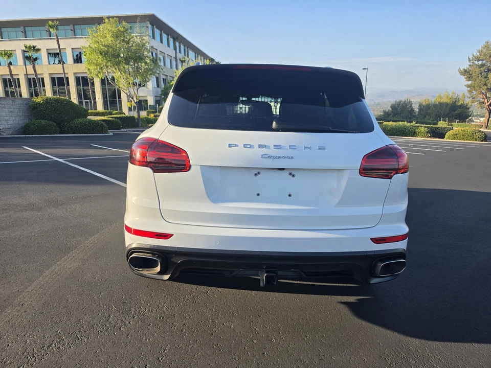 2015 Porsche 958 Cayenne Diesel - Image 11 of 31
