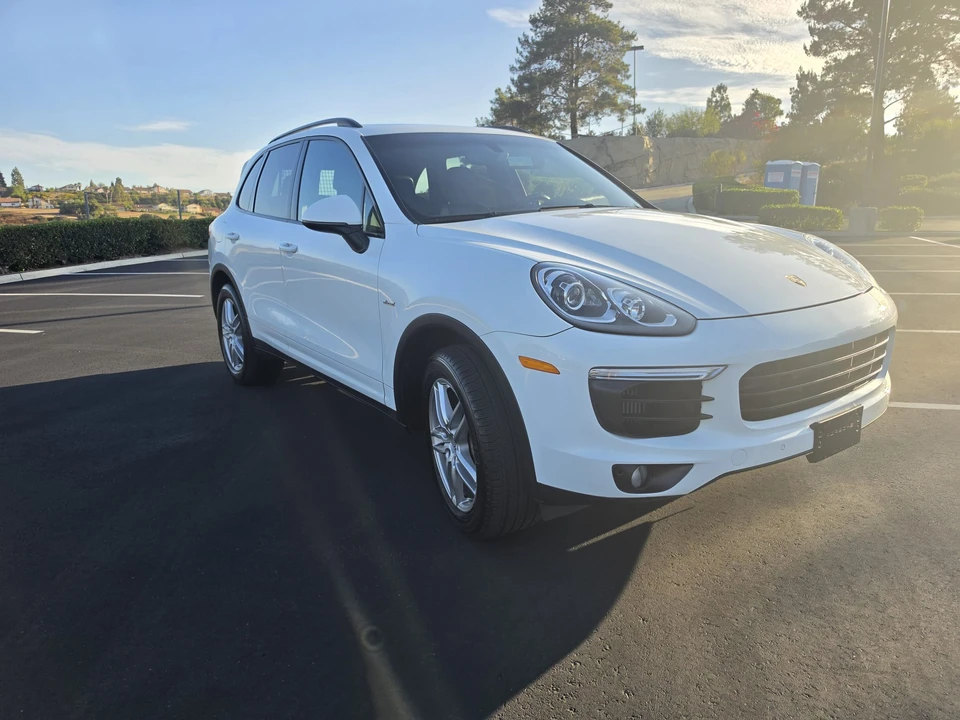 2015 Porsche 958 Cayenne Diesel - Image 17 of 31