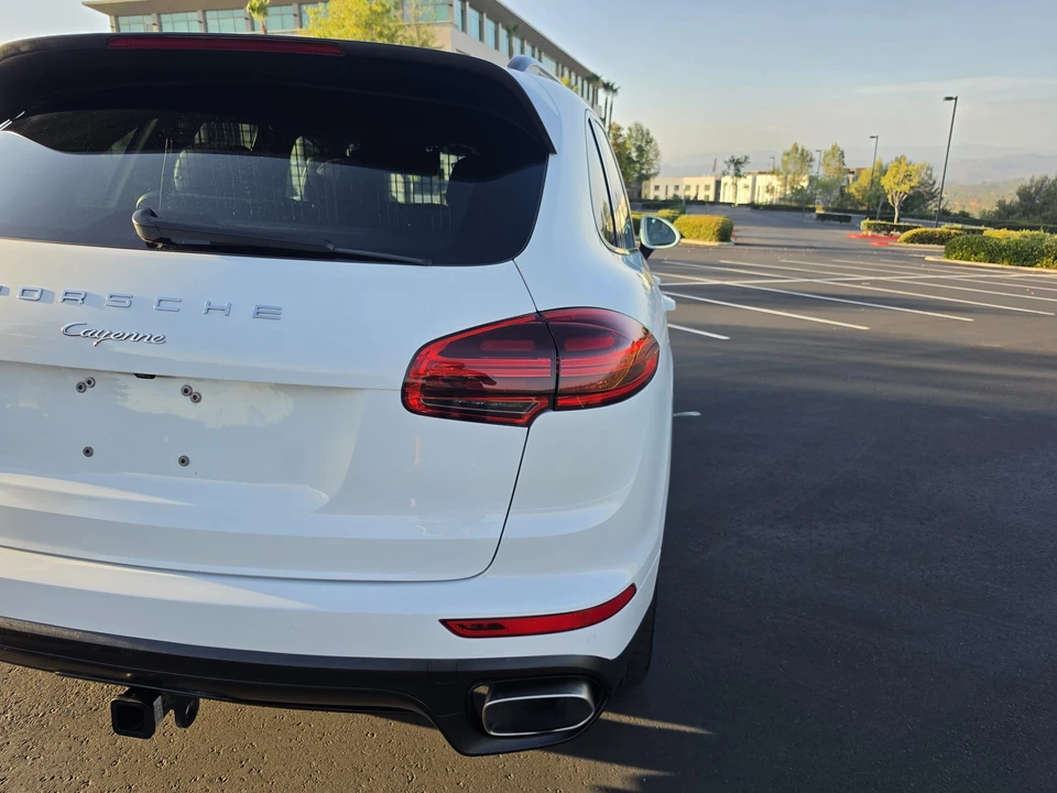 2015 Porsche 958 Cayenne Diesel - Image 28 of 31
