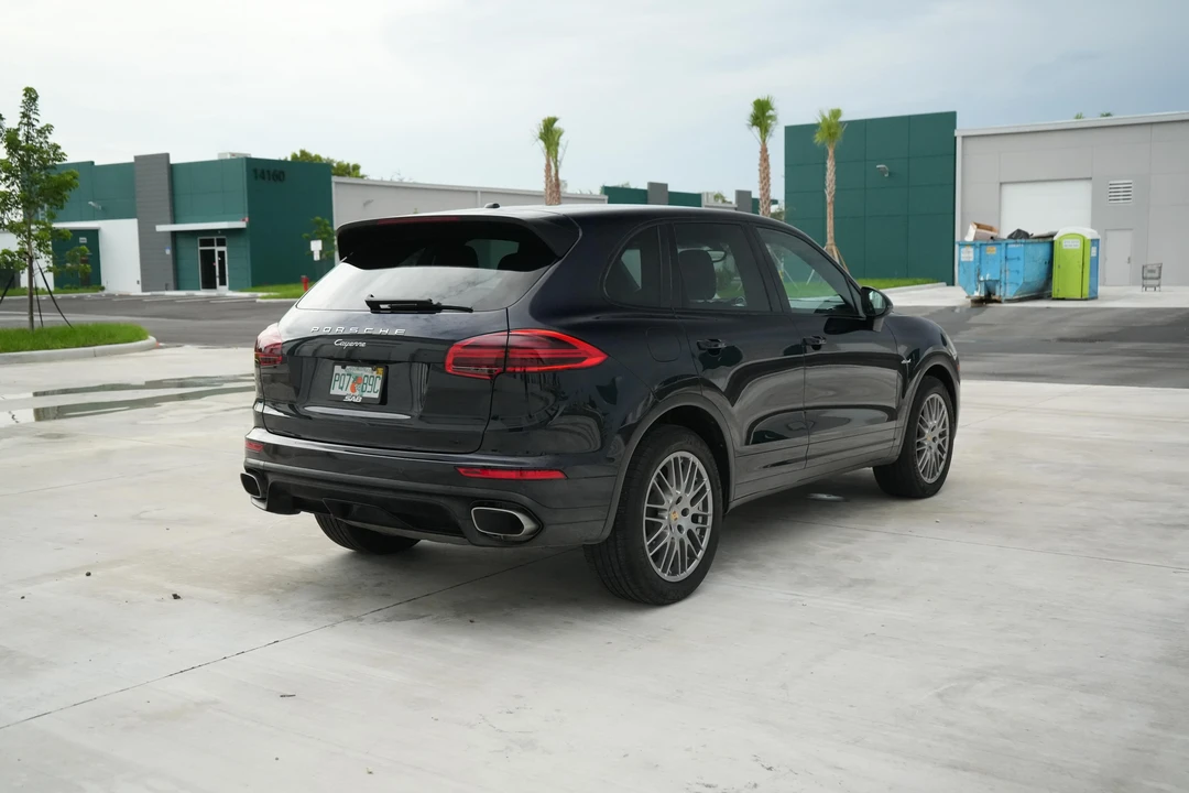 2015 Porsche 958 Cayenne Diesel - Image 16 of 31