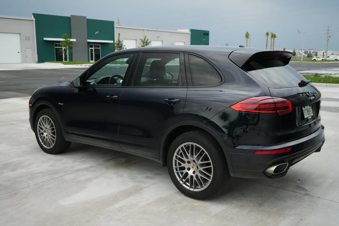 2015 Porsche 958 Cayenne Diesel - Image 11 of 31