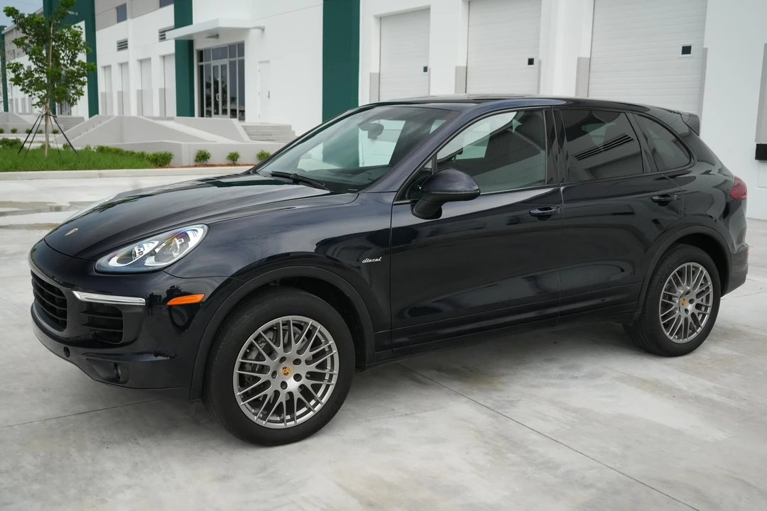 2015 Porsche 958 Cayenne Diesel - Image 9 of 31