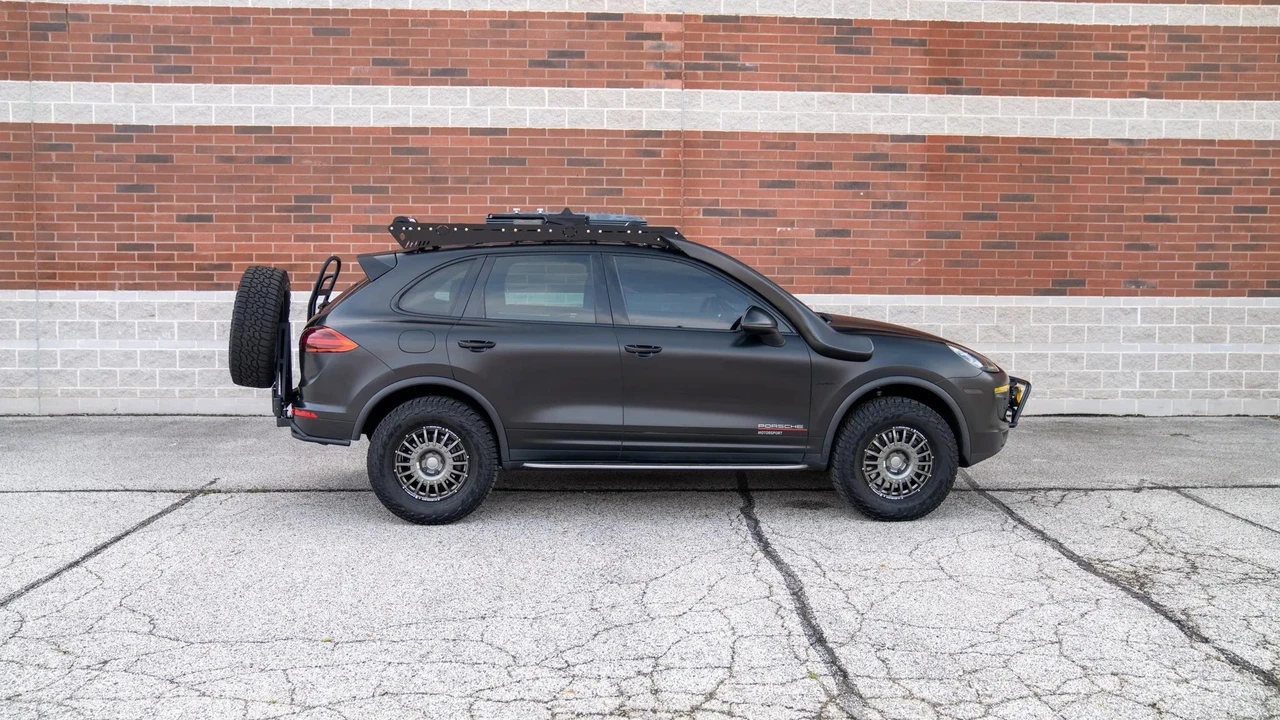 2015 Porsche 958 Cayenne Diesel - Image 23 of 31