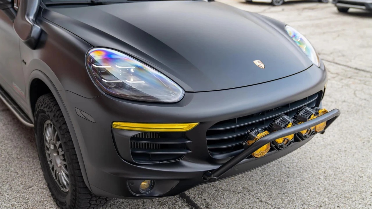 2015 Porsche 958 Cayenne Diesel - Image 26 of 31