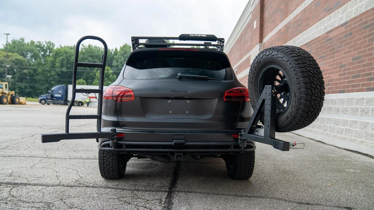 2015 Porsche 958 Cayenne Diesel - Image 18 of 31