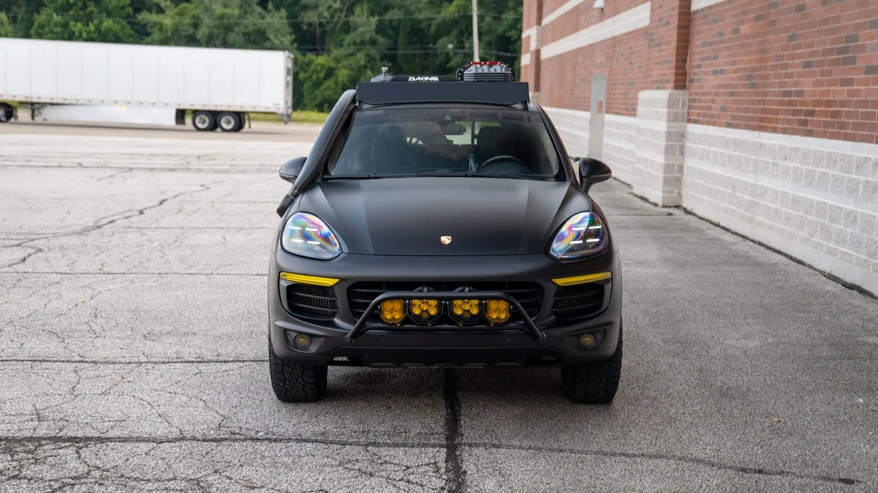 2015 Porsche 958 Cayenne Diesel - Image 6 of 31