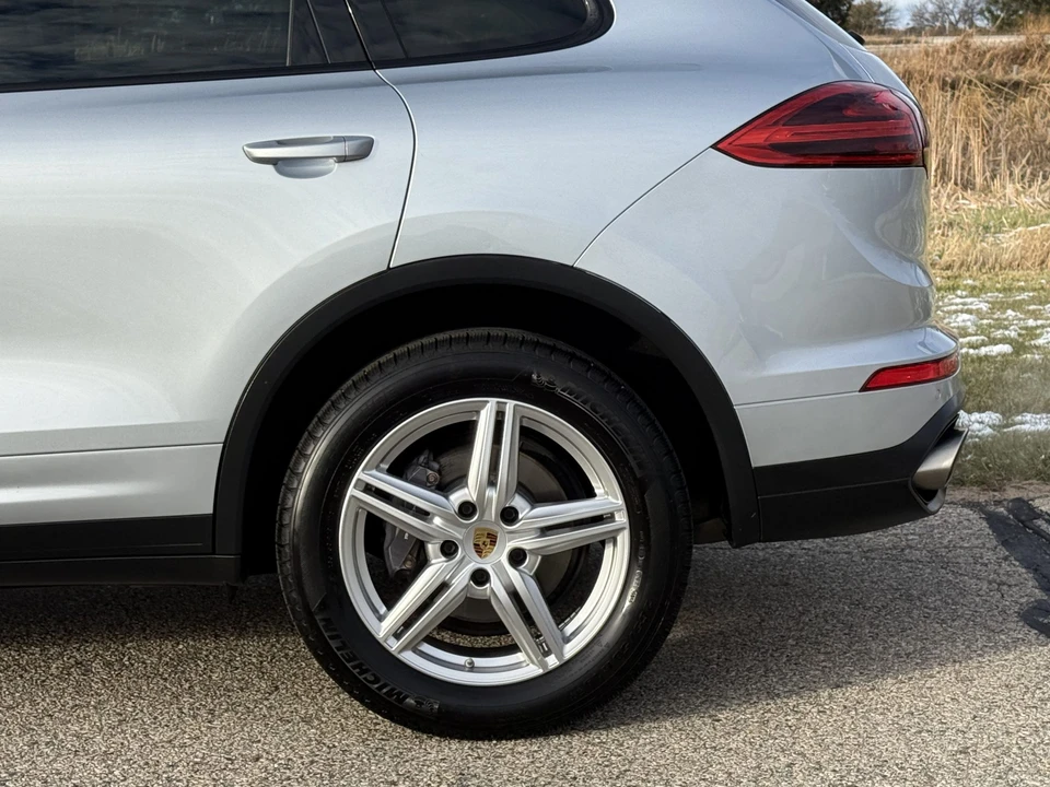 2015 Porsche 958 Cayenne Diesel - Image 23 of 31