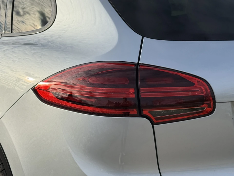 2015 Porsche 958 Cayenne Diesel - Image 26 of 31