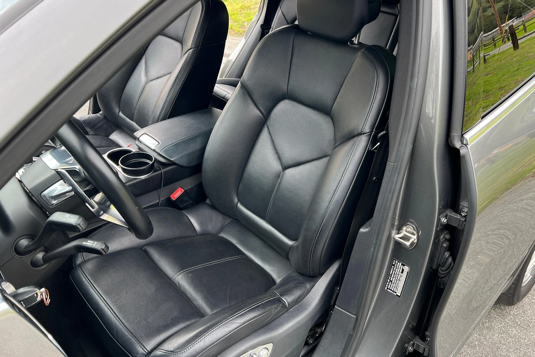 2015 Porsche 958 Cayenne Diesel - Image 30 of 31