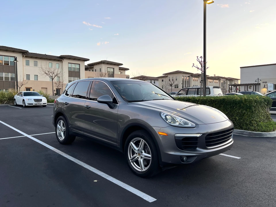 2015 Porsche 958 Cayenne Diesel - Image 13 of 31