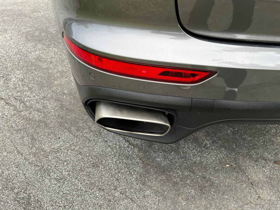 2015 Porsche 958 Cayenne Diesel - Image 17 of 31
