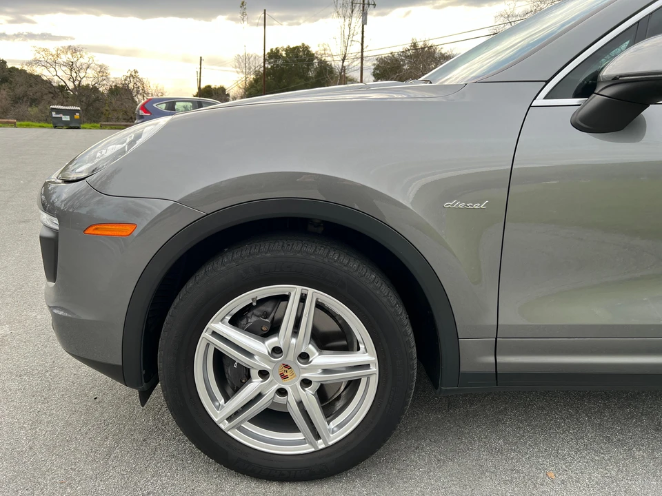2015 Porsche 958 Cayenne Diesel - Image 23 of 31