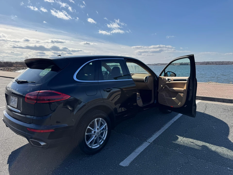 2015 Porsche 958 Cayenne Diesel - Image 19 of 31