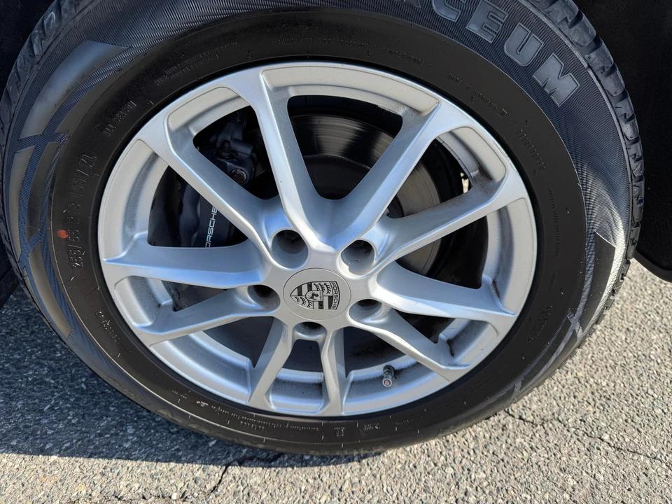2015 Porsche 958 Cayenne Diesel - Image 25 of 31