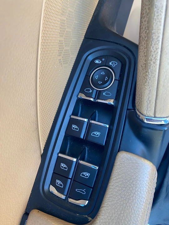 2015 Porsche 958 Cayenne Diesel - Image 12 of 20