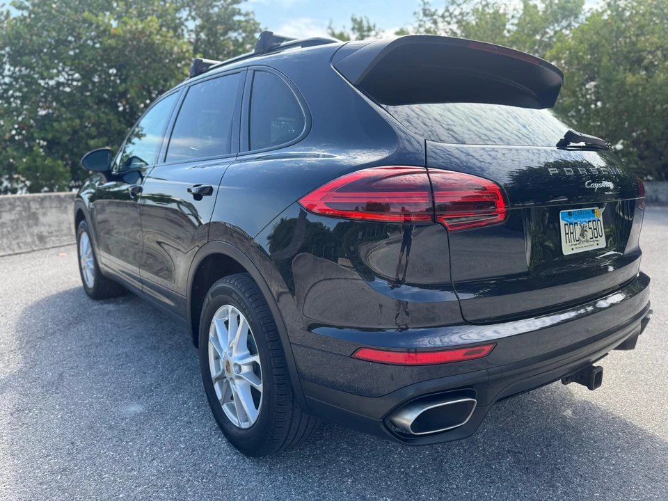 2015 Porsche 958 Cayenne Diesel - Image 18 of 31