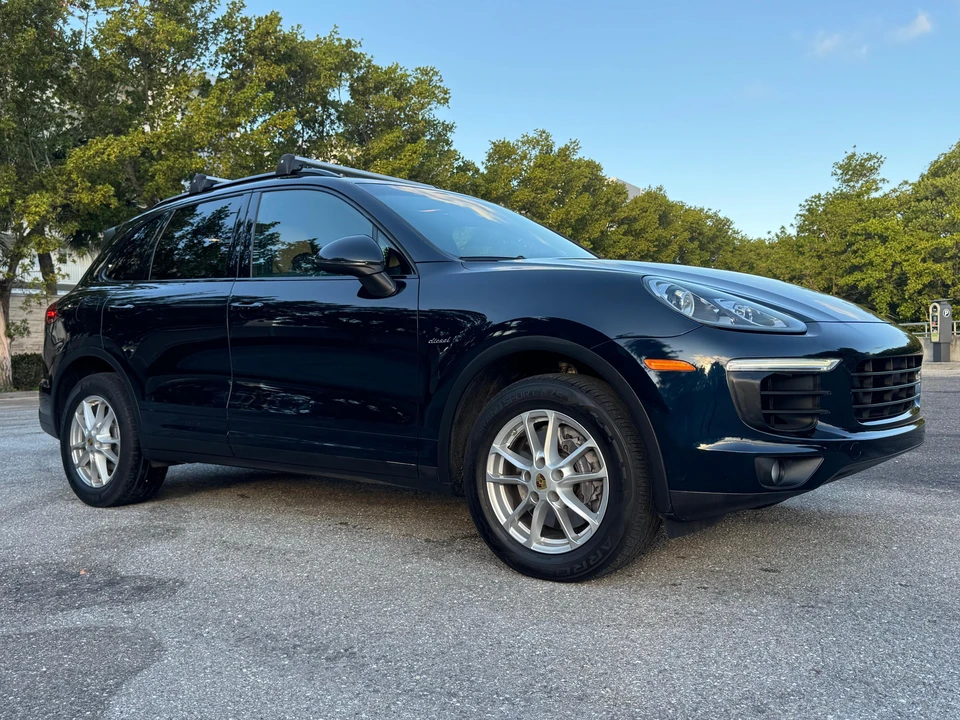 2015 Porsche 958 Cayenne Diesel - Image 24 of 31